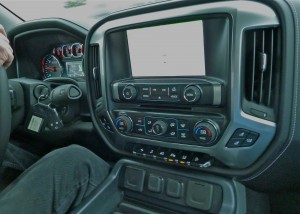 Huge navigation/information screen dominates all-new Silverado interior.